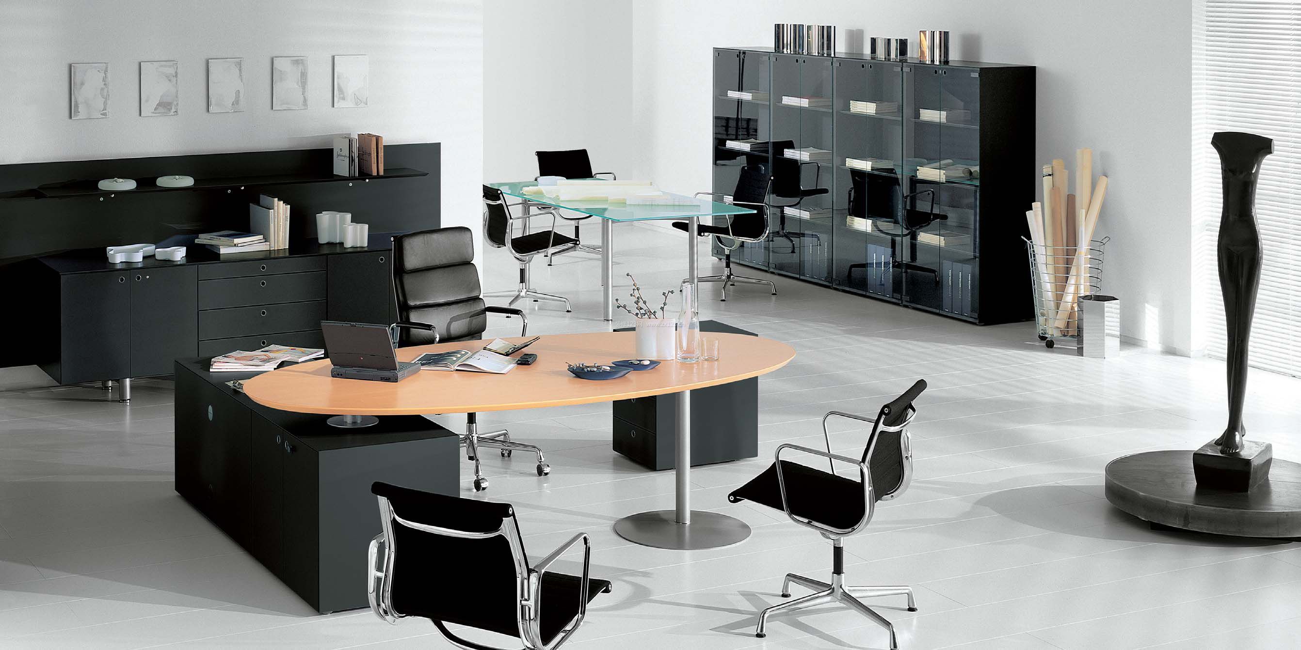 现代风格老板办公室室内装修效果图片_装信通网效果图